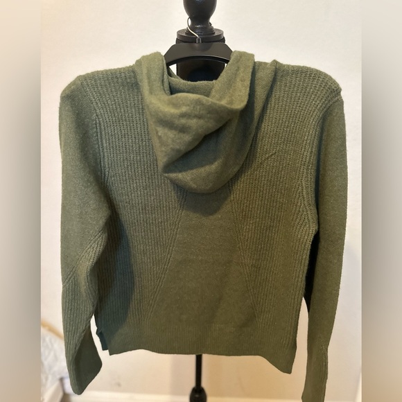 Witty Fox Women's Textured Hoodie Sweater. Green. Size Small. NWOT - Picture 5 of 10